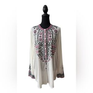 Johnny Was Embroidered BoHo Tunic Top Medium | Minor Flaw on Lower Back Hem